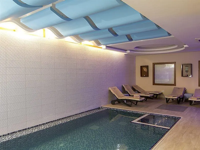 Telmessos Neva Hotel Олудениз