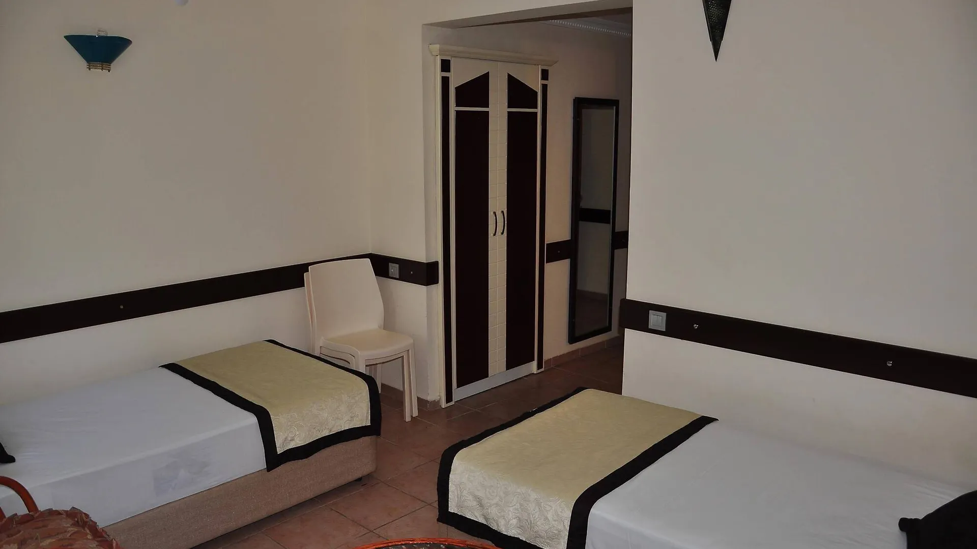 Telmessos Neva Hotel Олудениз