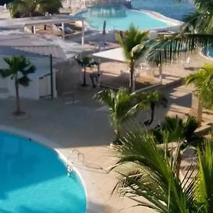 Проживание в семье En Sol Dominicus Solo Adultos Байяибе
